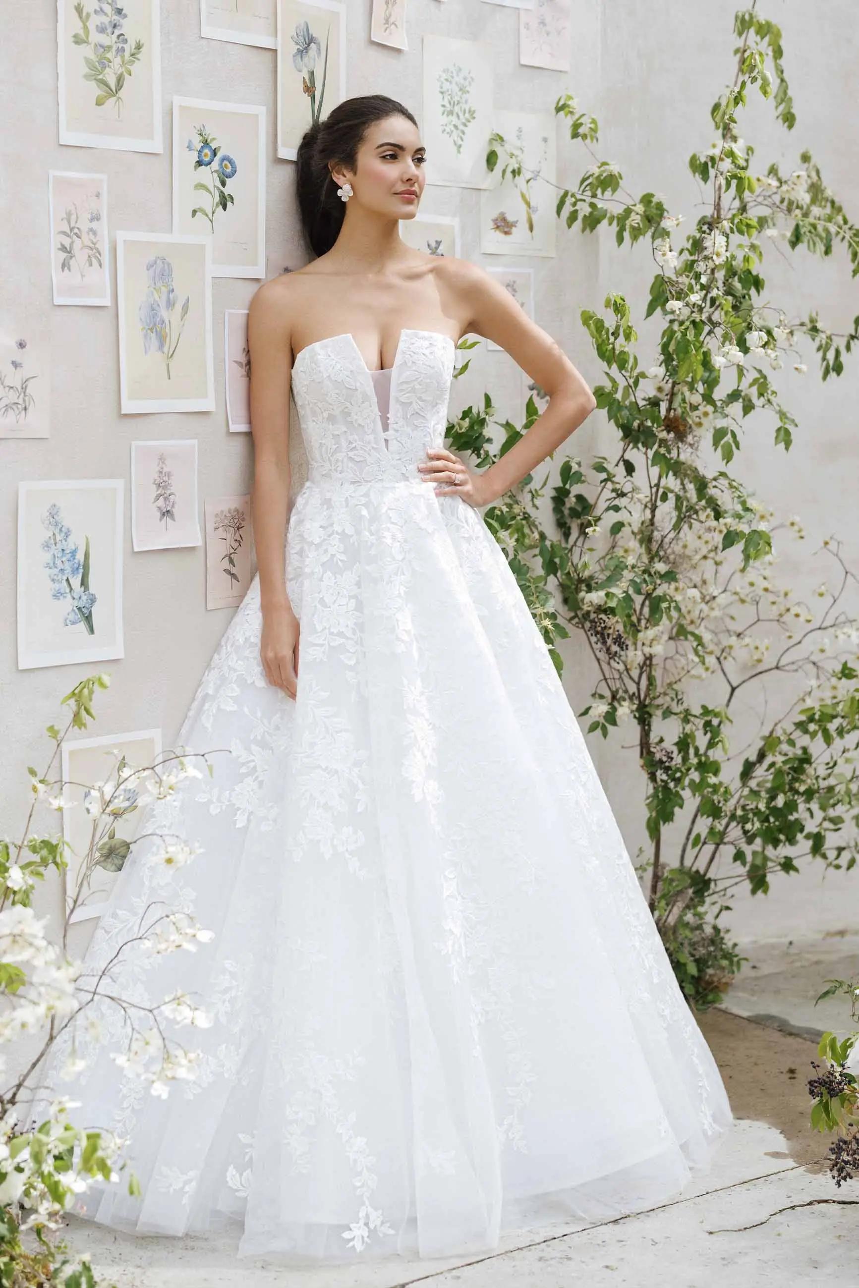 Dress for wedding white best sale