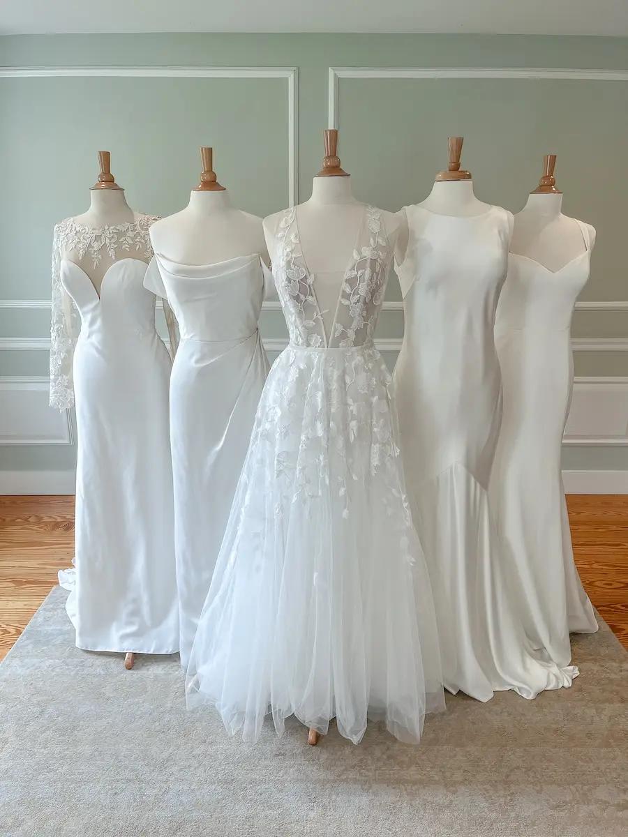 Tips For Shopping An Online Wedding Dress Sample Sale. Mobile Image