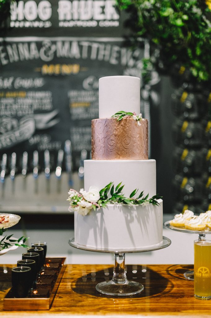 Hog River Brewery Rustic Wedding Inspiration Styled Shoot 