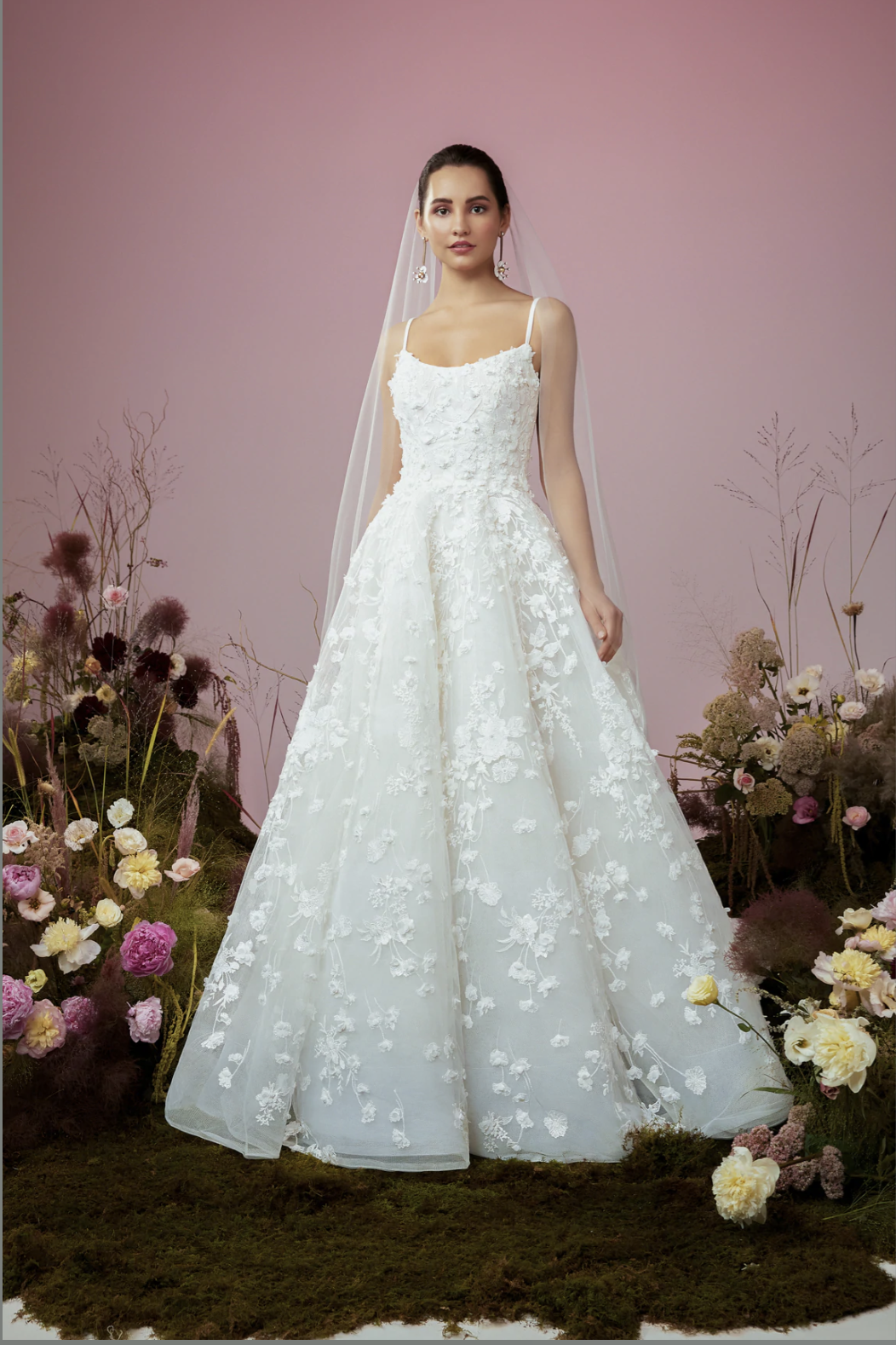 anne barge lace wedding dress